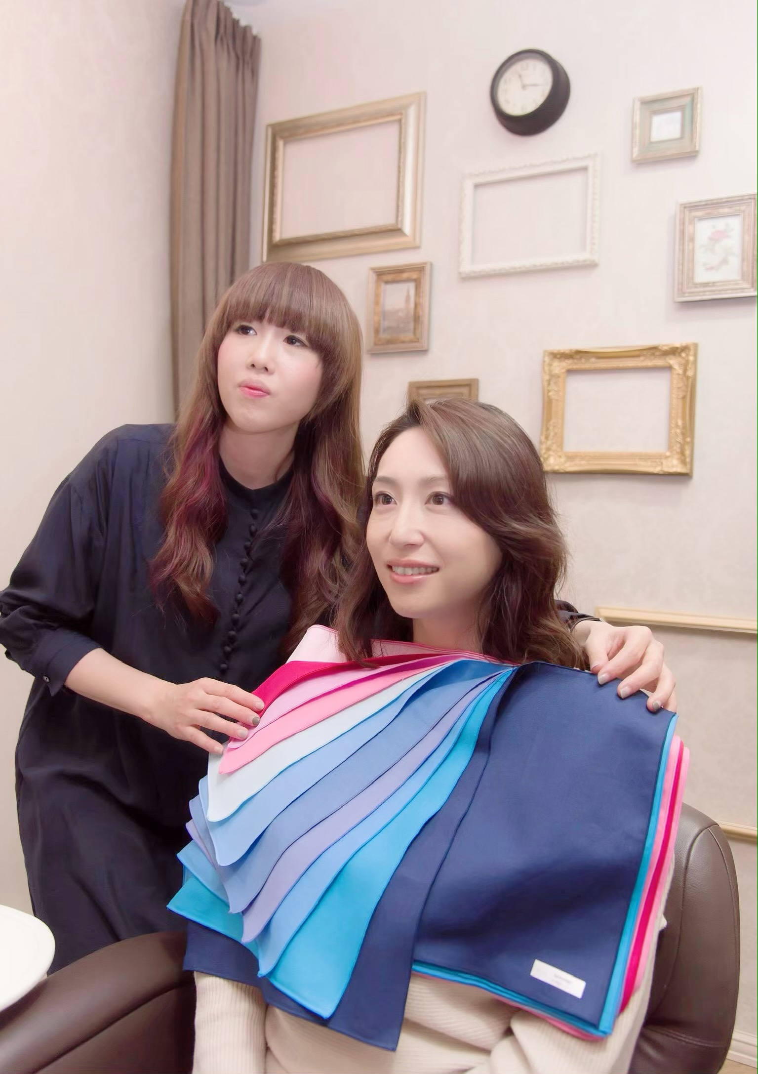 パーソナルサロン Kokoca 横浜 青葉台 にある骨格診断 カット パーソナルカラーをご提供できるヘアサロン